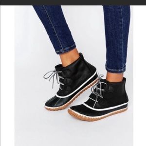 Sorel Out and About Rain Boot Lace Up 8